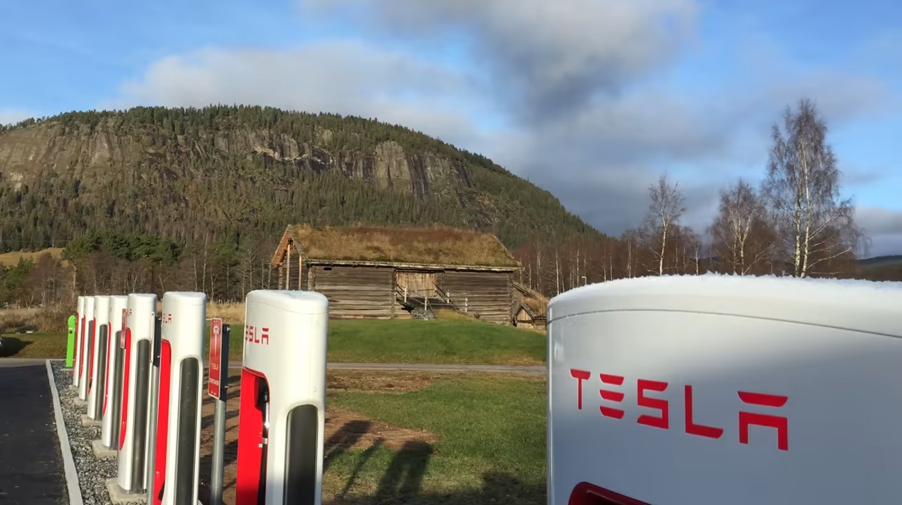 Norway Now The First Nation With More EVs Than Petrol Cars